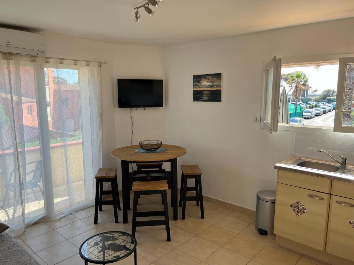 Plein Sud, Bel Appartement 20 Metres De La Plage La Capte Hyères Buitenkant foto