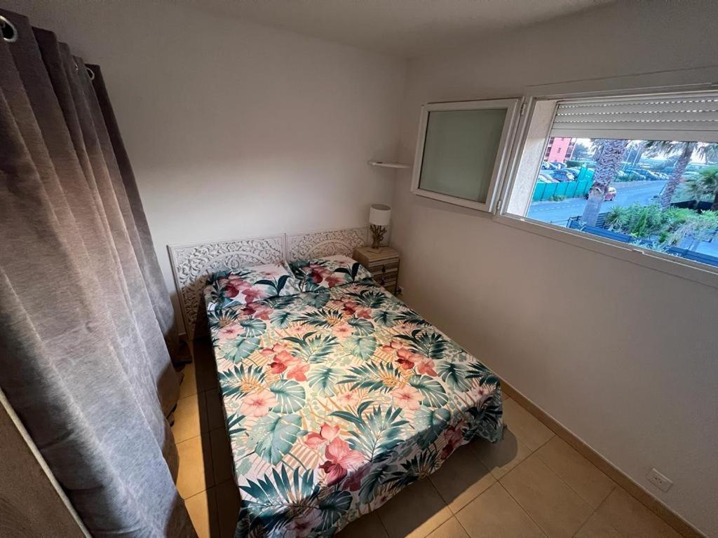 Plein Sud, Bel Appartement 20 Metres De La Plage La Capte Hyères Buitenkant foto
